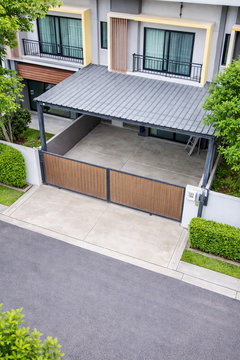 เทิดราชัน-ดอนเมือง แอร์3 หลังสุดท้ายในโครงการ ทาวน์โฮม 2ชั้น 3นอน รร.พระหฤทัยดอนเมือง 900 ม. 19ตร.ว. 152ตร.ม. ใกล้ตลาดใหม่ดอนเมือง 1.5 กม.