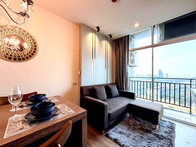 ขายคอนโด : 1 Bedroom Condo for Sale in Jomtien at The Twin Tower Pattaya