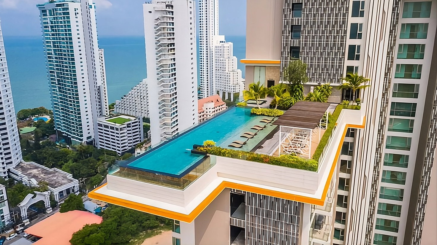 picture 1 Bedroom Condo for Sale at The Riviera Wongamat Pattaya - 9/9
