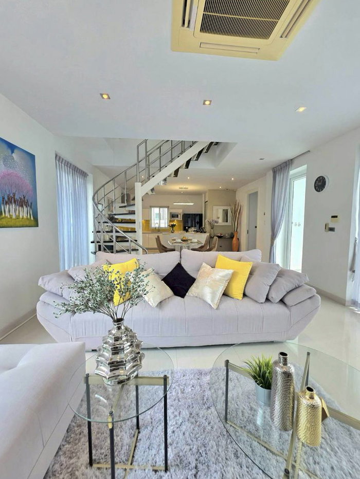 รูป 4 Bedroom Pool Villa for Sale in Jomtien Pattaya - รูปที่ 5/20