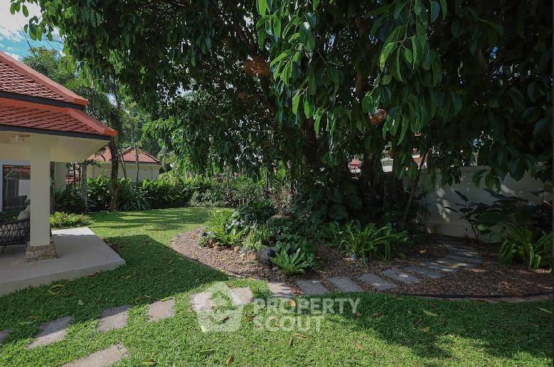 รูป วิลล่า 4-ห้องนอน ที่ สายธาร วิลล่า ใกล้ หาดลากูน่า (ID 2804372) - รูปที่ 2/8