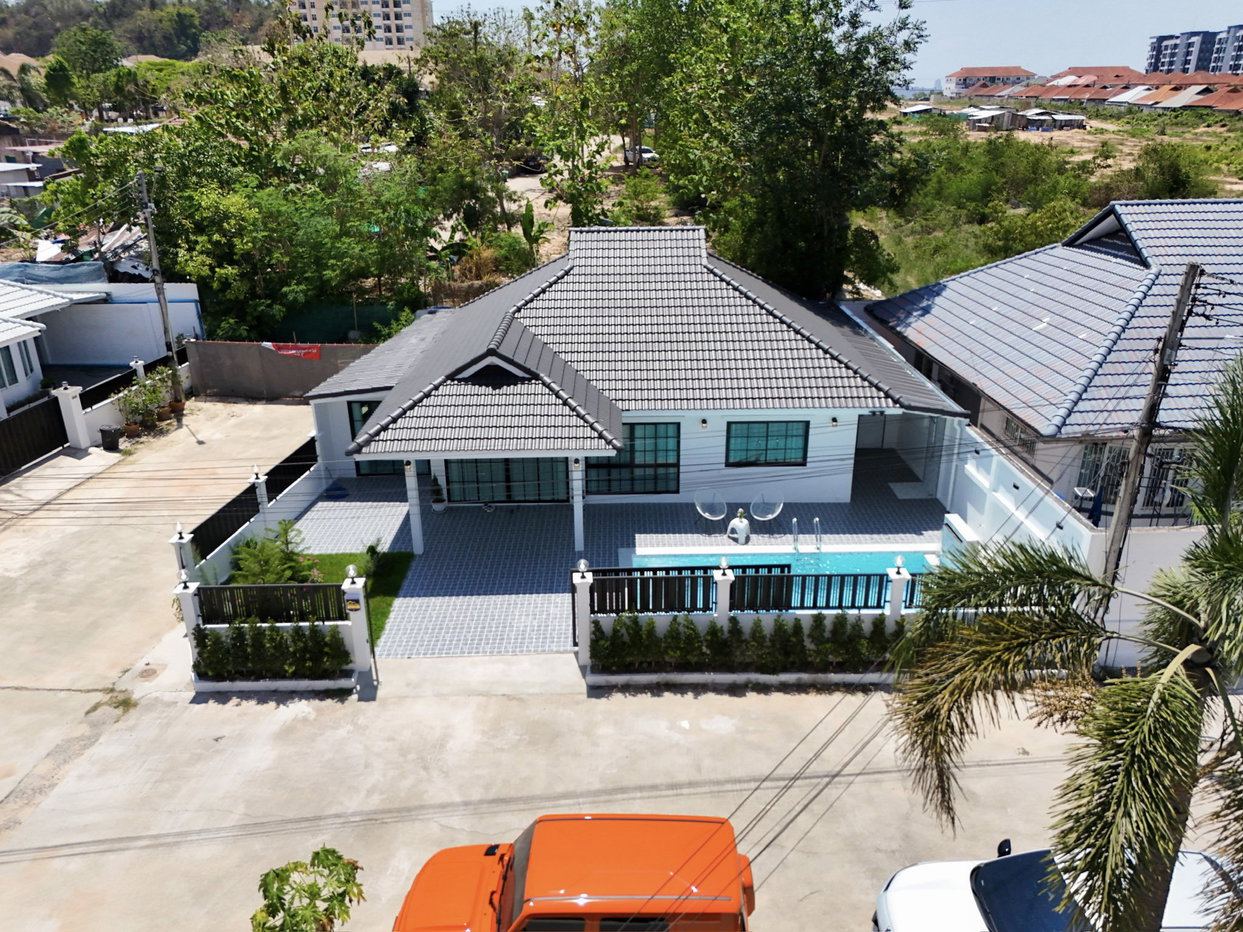 รูป Pool Villa for Sale East Pattaya Soi Khao Noi 3 Bedroom - รูปที่ 18/18
