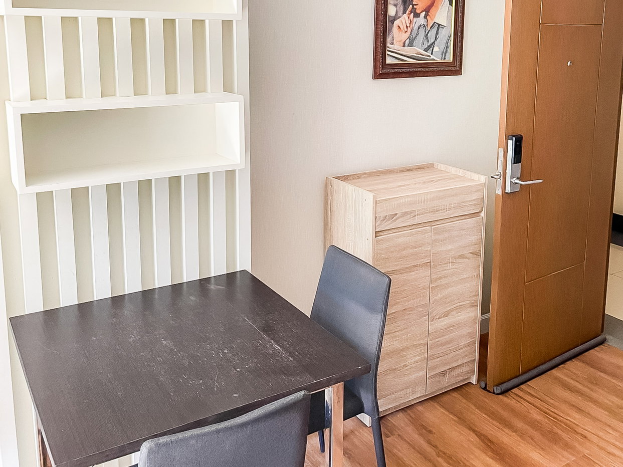 รูป Condo for Sale Dusit Grand Park 1 Pattaya 1 Bedroom Pool View - รูปที่ 3/7