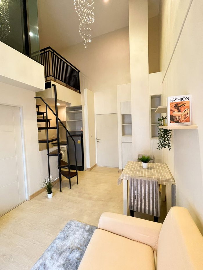 รูป ให้เช่า โคลเวอร์ ลาดพร้าว 83  Duplex 2 ห้องนอน  T/LINE 097-2161939 - รูปที่ 2/11