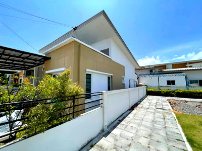 ทาวน์โฮม เมืองระยอง ระยอง : ขายบ้านทาวน์โฮม 1 ชั้น 1.5XX ล้านบาท  กรอกยายชา จ.ระยอง 