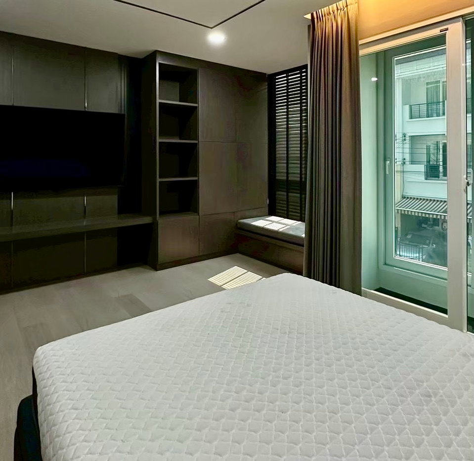 รูป ขายทาวน์โฮม 3 ชั้น บ้านกลางเมือง S-Sense พระราม 9 – ลาดพร้าว หลังมุม บ้านสวย รีโนเวทใหม่ทั้งหลัง ติดส่วนกลาง ใกล้โรงเรียนนานาชาติฝรั่งเศส - รูปที่ 36/45
