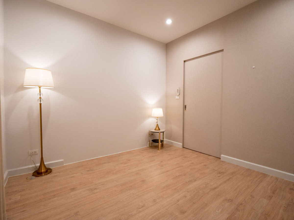 รูป #ขายบ้านราคาดีที่สุด #ซิตี้เซนส์พลัสพระราม2ท่าข้าม #หลังมุม #ใกล้ส่วนกลางและสระว่ายน้ำ พร้อมอยู่ ตกแต่งบิ้วอินหรู พร้อมเฟอร์นิเจอร์ครบครัน - รูปที่ 40/50