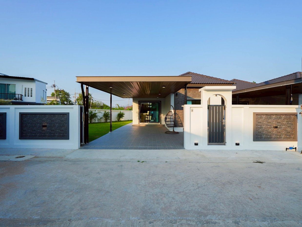 รูป 3 Bedroom House for Sale in Na Kluea Pattaya - รูปที่ 1/21