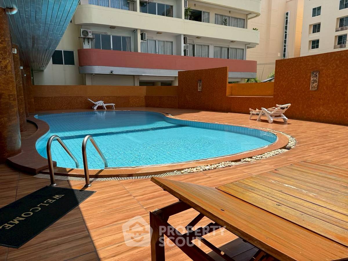 picture 1-BR Condo at Golden Pattaya Condominium close to Naklua (ID 2802203) - 6/11