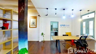 Houses for rent Bangkok : 4 Bedroom House for rent in Khlong Toei, Bangkok  663368