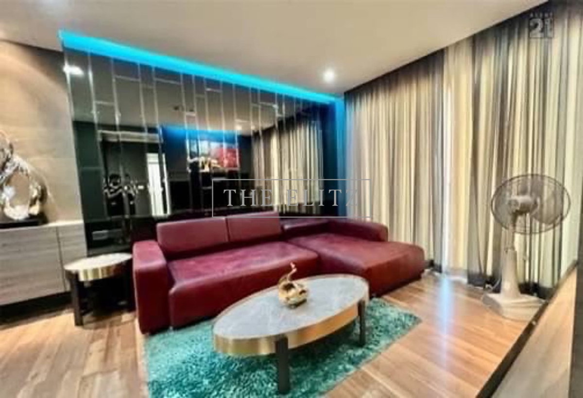 รูป ✨ ใช้ชีวิตเหนือระดับกับมาตรฐาน Land & Houses ✨ The Room สาทร-ตากสิน แต่งครบพร้อมอยู่ ทิศดี ลมแรงตลอดปี 🎉 - รูปที่ 4/26