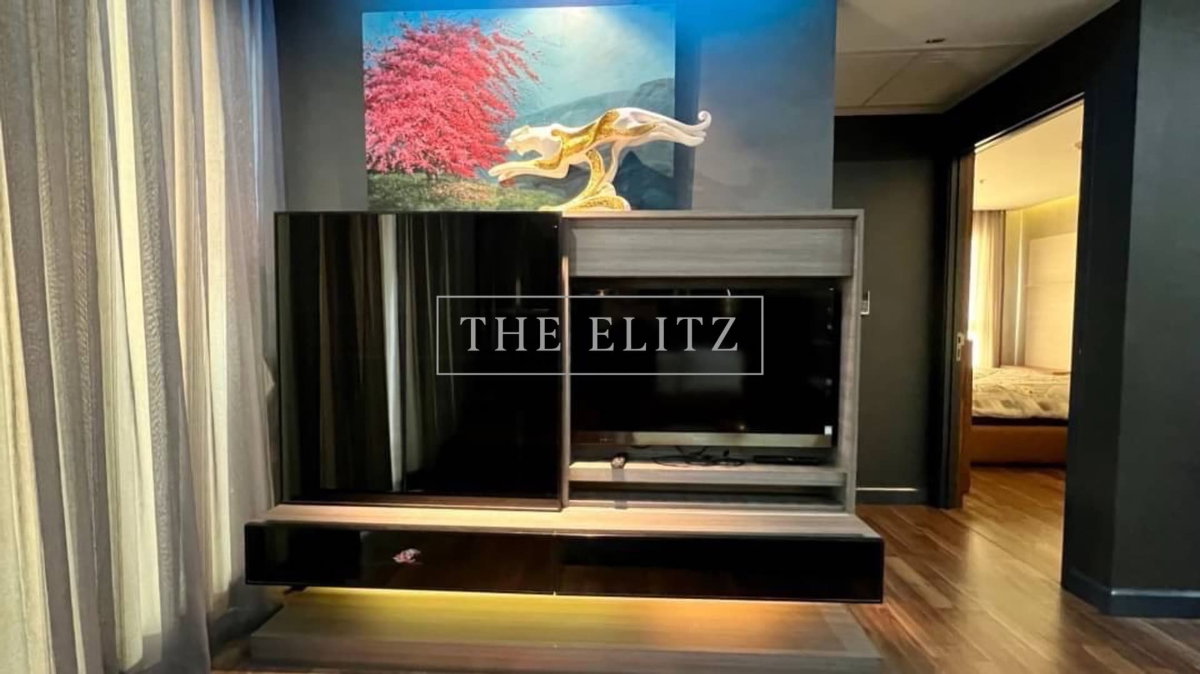 รูป ✨ ใช้ชีวิตเหนือระดับกับมาตรฐาน Land & Houses ✨ The Room สาทร-ตากสิน แต่งครบพร้อมอยู่ ทิศดี ลมแรงตลอดปี 🎉 - รูปที่ 6/26