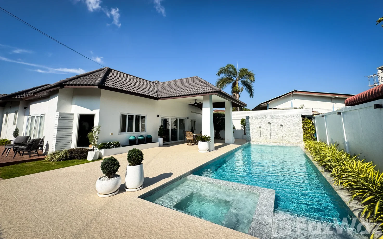 รูป ขาย บ้านเดี่ยว 4 ห้องนอน ในโครงการ ศรีสุข วิลล่า พัทยา 6186110 - รูปที่ 3/38