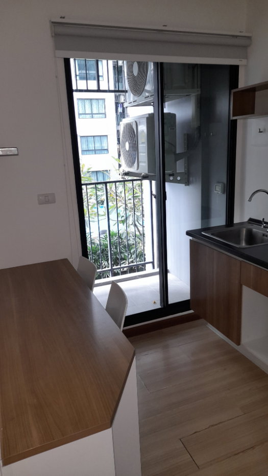 picture Condo J (Sky Resort) 31 sq.m.  pool view with washing machine - 7/16