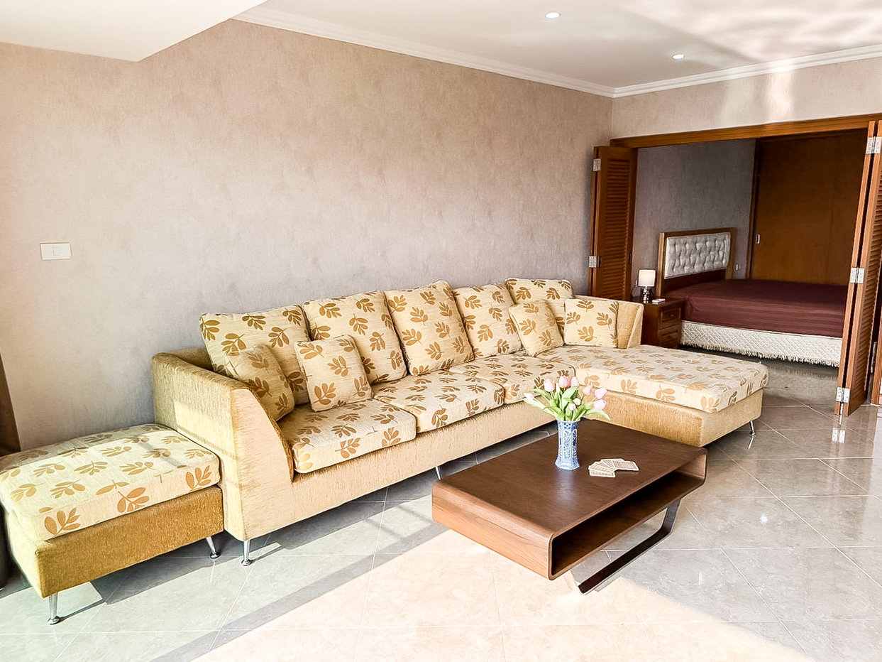 picture Condo for Sale Executive Residence 3 Pratumnak - 2/12