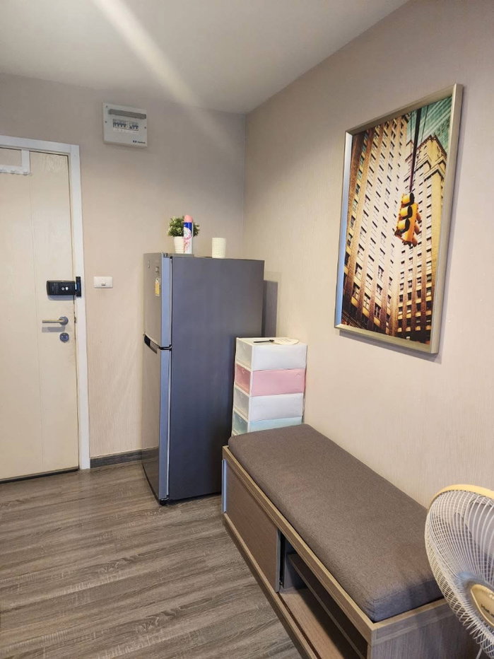 รูป 🌟The Trust Condo @ BTS Erawan ราคาดีมาก ห้องไม่เคยปล่อยเช่า เป็นห้องตัวอย่างของโครงการ สวย ตกแต่งวอลล์เปเปอร์ พร้อมเฟอร์นิเจอร์ 🌟 - รูปที่ 5/6