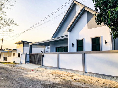 3 Bedroom House for Sale in East Pattaya
