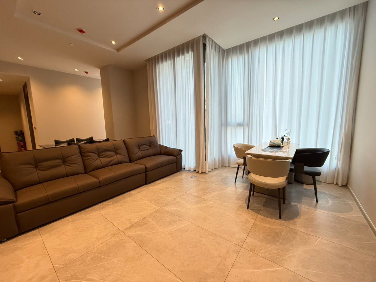 picture HYDE Heritage Thonglor | Ultra-Luxury 3BR Unit on Sukhumvit Main Road 180,000 THB / Month - 17/17