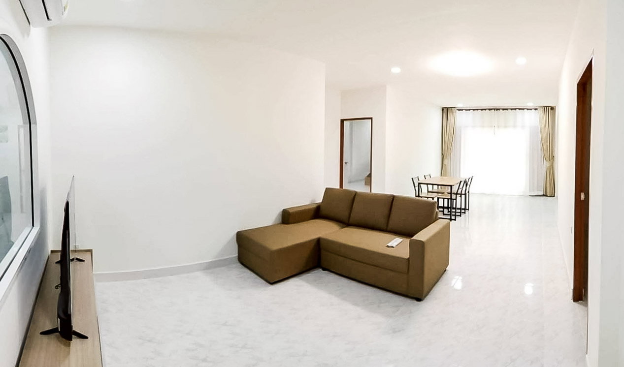 รูป House for Rent East Pattaya Thung Klom Tanman 5 Bedroom - รูปที่ 2/16