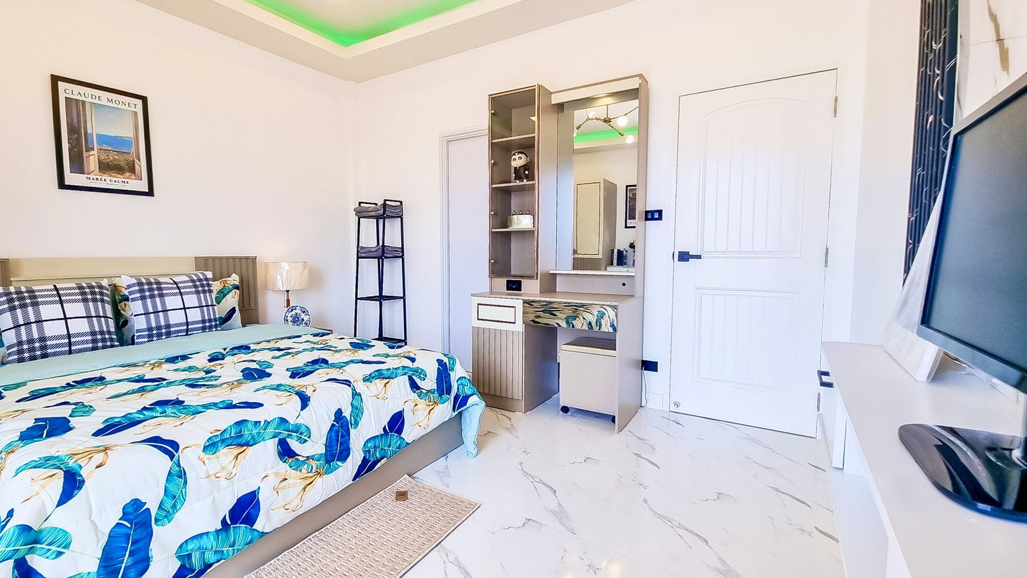 รูป Townhome for Sale Central Pattaya Large Layout High Rental Yield - รูปที่ 8/12