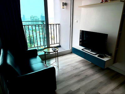 Condos for rent Pattaya Sai 2 : 1 Bedroom Condo for Sale in Central Pattaya at Centric Sea