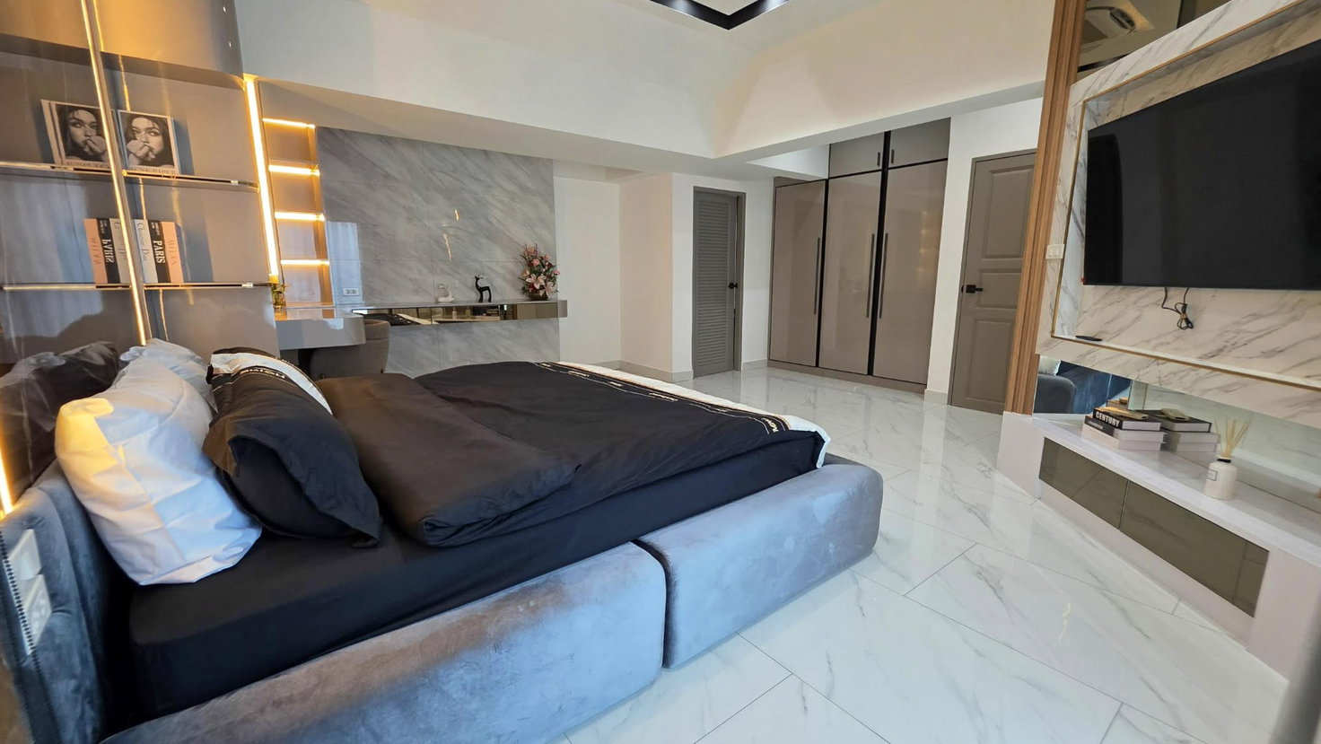 รูป 4 Bedroom Pool Villa for Sale in Na Jomtien Pattaya - รูปที่ 12/14
