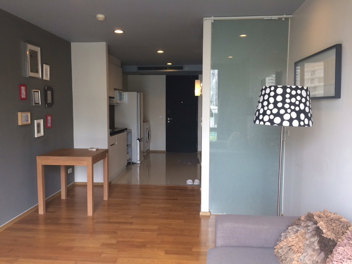 รูป For Rent Condo The Tempo Ruamrudee Fully furnished (S15-21705) - รูปที่ 1/12