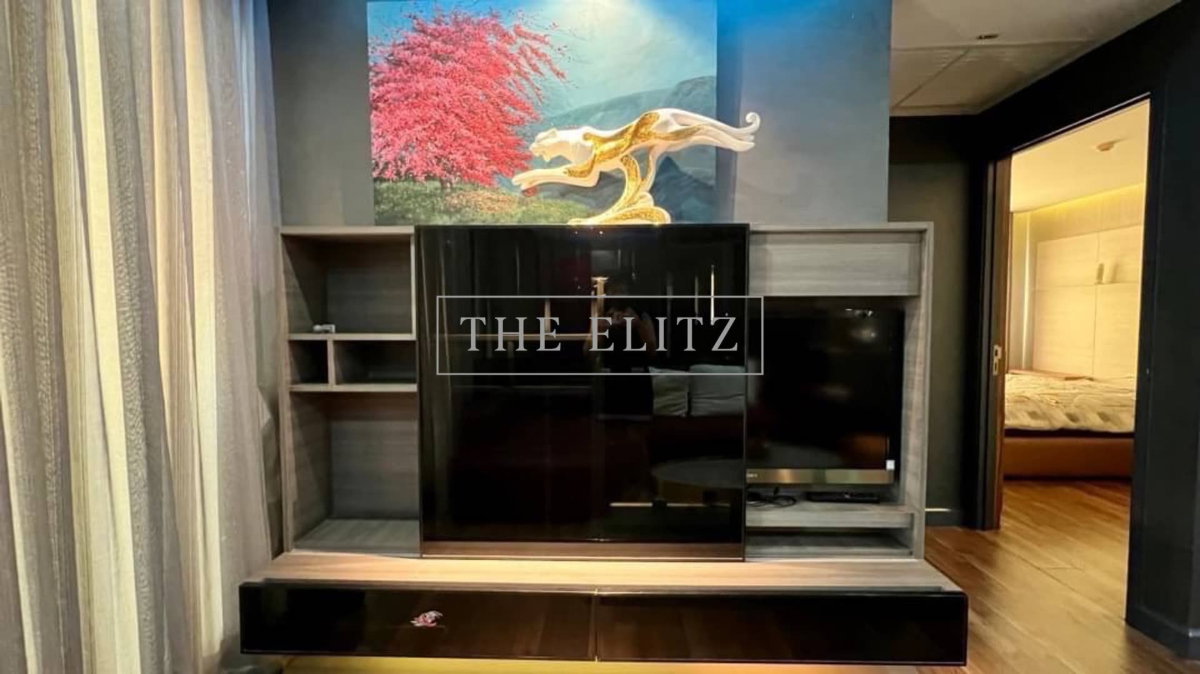 รูป ✨ ใช้ชีวิตเหนือระดับกับมาตรฐาน Land & Houses ✨ The Room สาทร-ตากสิน แต่งครบพร้อมอยู่ ทิศดี ลมแรงตลอดปี 🎉 - รูปที่ 5/26