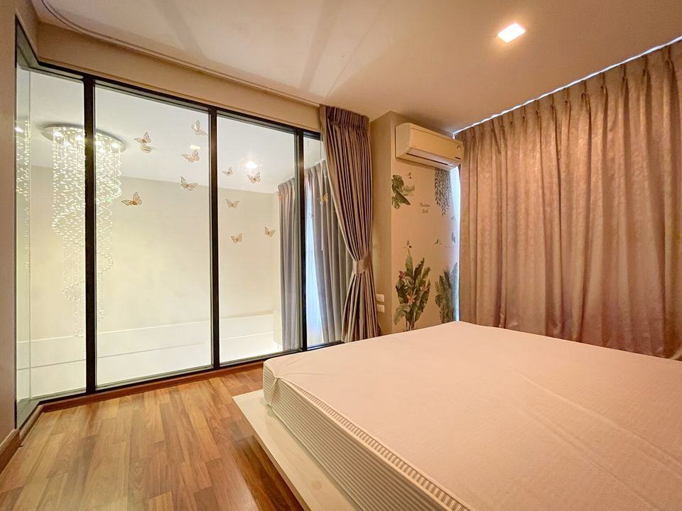 รูป ให้เช่า โคลเวอร์ ลาดพร้าว 83  Duplex 2 ห้องนอน  T/LINE 097-2161939 - รูปที่ 10/11