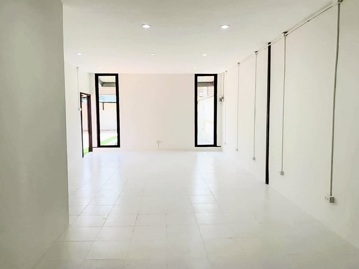 รูป House for Rent East Pattaya Thung Klom Tanman 5 Bedroom - รูปที่ 4/16