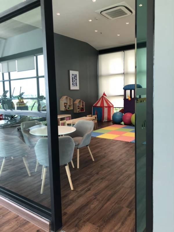 picture Condo J (Sky Resort) 31 sq.m.  pool view with washing machine - 16/16