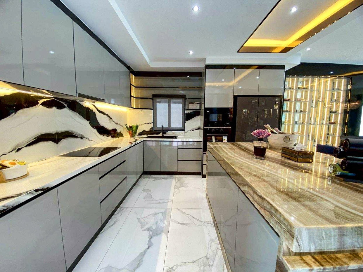 รูป 5 Bedroom Luxury House for Sale in East Pattaya - รูปที่ 7/16