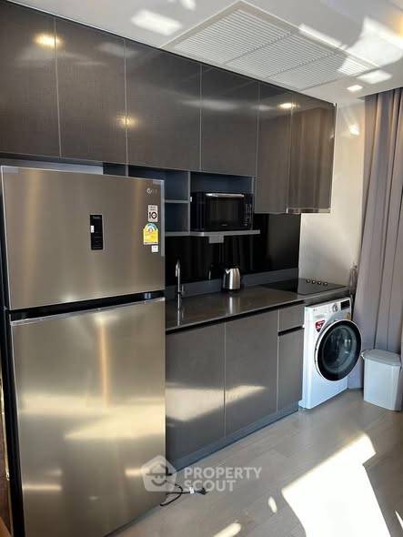 picture 2-BR Condo at Ashton Asoke near MRT Sukhumvit (ID 2684858) - 3/12