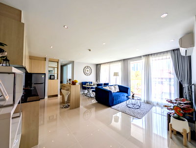 Condos for sale : Condo for Sale Grande Caribbean Pratumnak 2 Bedroom City View