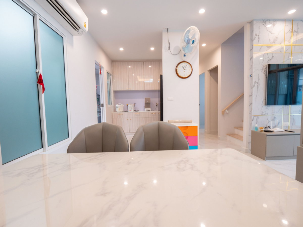 รูป #ขายบ้านราคาดีที่สุด #ซิตี้เซนส์พลัสพระราม2ท่าข้าม #หลังมุม #ใกล้ส่วนกลางและสระว่ายน้ำ พร้อมอยู่ ตกแต่งบิ้วอินหรู พร้อมเฟอร์นิเจอร์ครบครัน - รูปที่ 19/50