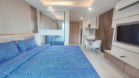 Studio Condo for Sale in Jomtien Pattaya at Dusit Grand Park 2