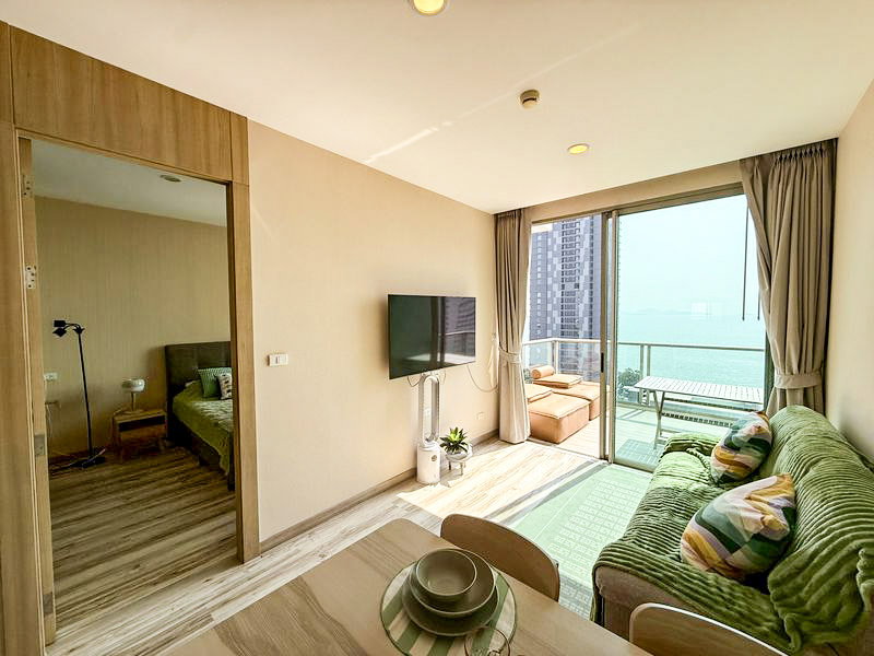 รูป 1 Bedroom Condo for Sale at The Riviera Wongamat Pattaya - รูปที่ 1/12