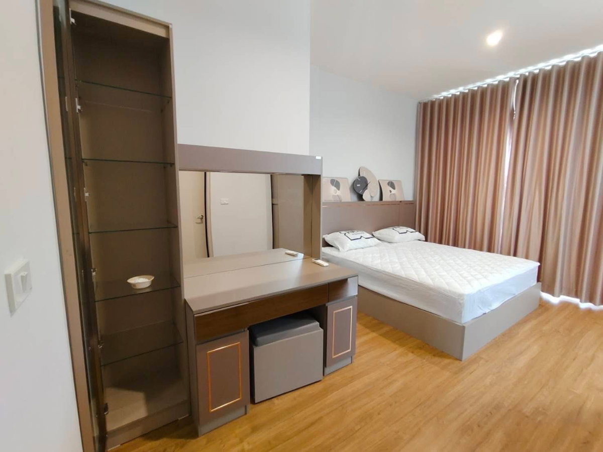 รูป ให้เช่าทาวน์โฮมพรีเมี่ยมติดเมกาบางนา ใหม่แกะกล่อง ⭐️ พลีโนสุขุมวิท-บางนา 4🌈 Fully Furnished ติดเมกาบางนาใกล้ห้าง ใกล้ทางด่วนและโรงเรียนนานาชาติชั้นนำ - รูปที่ 8/11