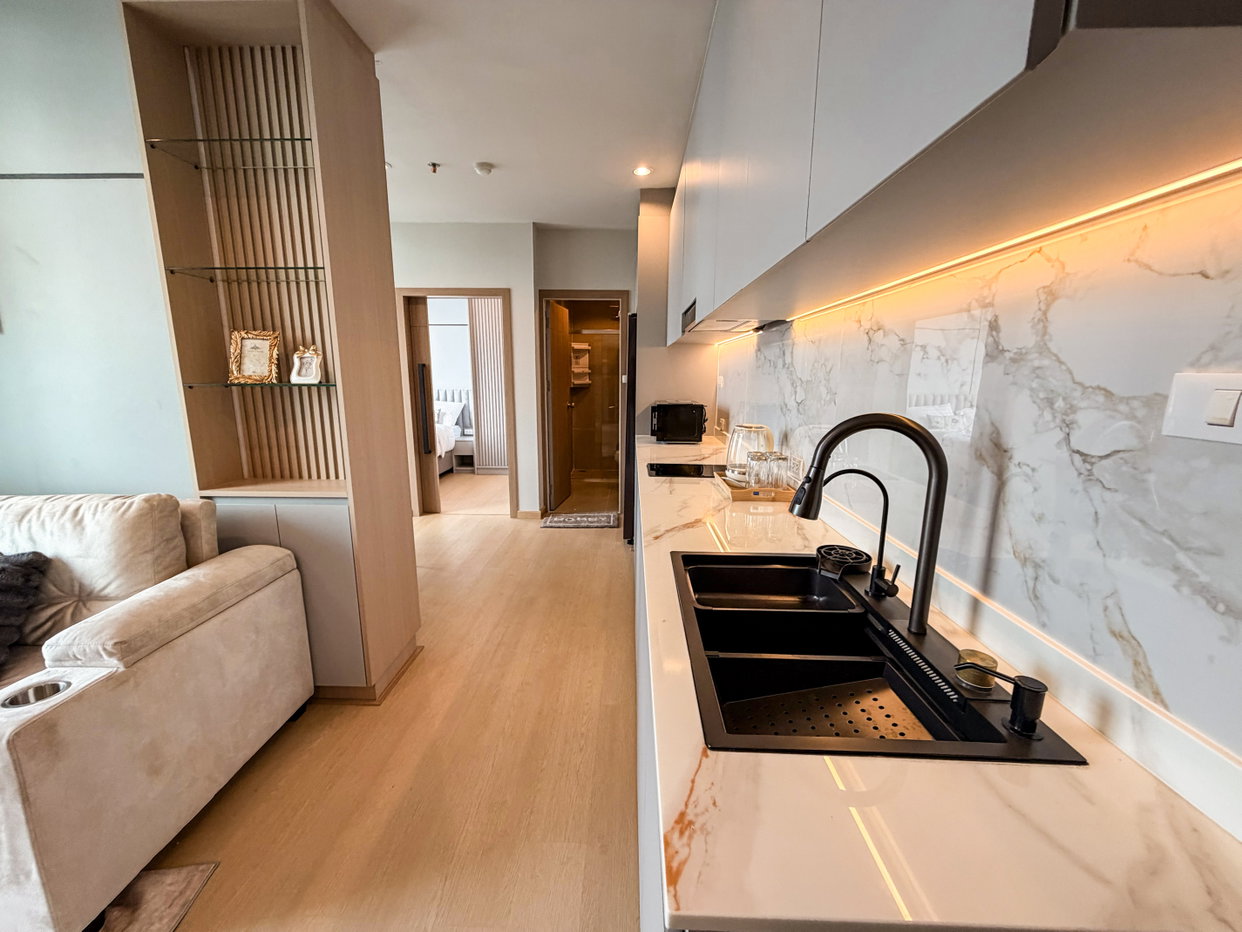 รูป 2 Bedroom Condo for Sale in Jomtien at The Twin Tower Pattaya - รูปที่ 4/15