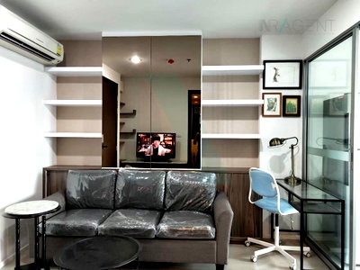 Condos for rent : For Rent Condo RHYTHM  SATHORN - NARATHIWAS Building 1, Floor 24,1 bed room, Room size 35.00 sqm