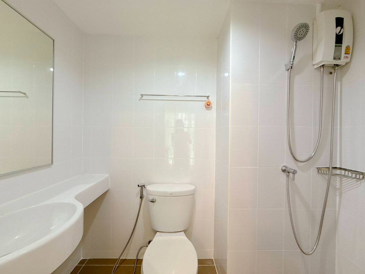 รูป ขายด่วน คอนโดตกแต่งพร้อมอยู่ ใกล้ซีคอนสแควร์ โซนอ่อนนุช ไปสนามบินง่าย - รูปที่ 11/11