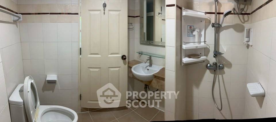 picture 2-BR Condo at Parkview Viphavadi in Don Mueang (ID 2804325) - 13/14