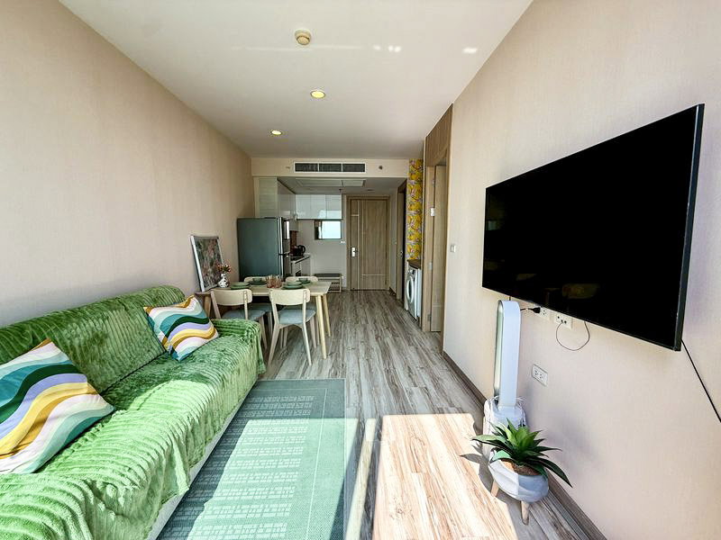 รูป 1 Bedroom Condo for Sale at The Riviera Wongamat Pattaya - รูปที่ 2/12