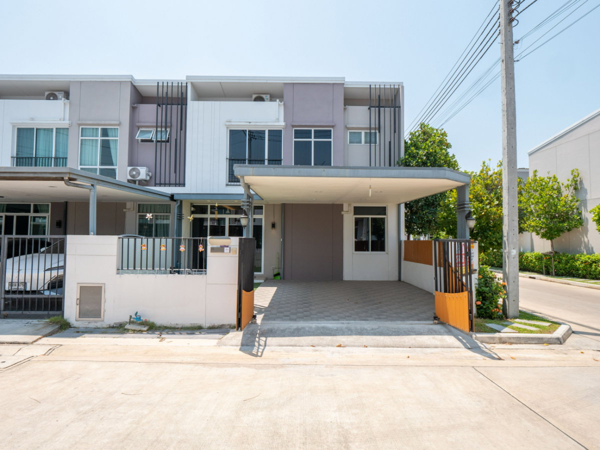 รูป #ขายบ้านราคาดีที่สุด #ซิตี้เซนส์พลัสพระราม2ท่าข้าม #หลังมุม #ใกล้ส่วนกลางและสระว่ายน้ำ พร้อมอยู่ ตกแต่งบิ้วอินหรู พร้อมเฟอร์นิเจอร์ครบครัน - รูปที่ 2/50