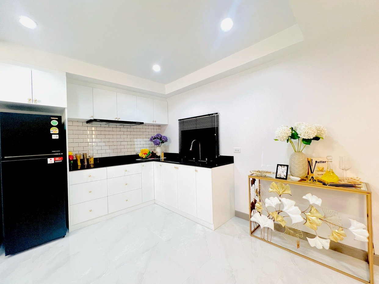 รูป 3 Bedroom House for Sale in East Pattaya - รูปที่ 6/13