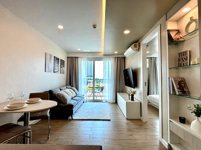 ขายคอนโด : 1 Bedroom Condo for Sale at Seven Seas Jomtien Pattaya