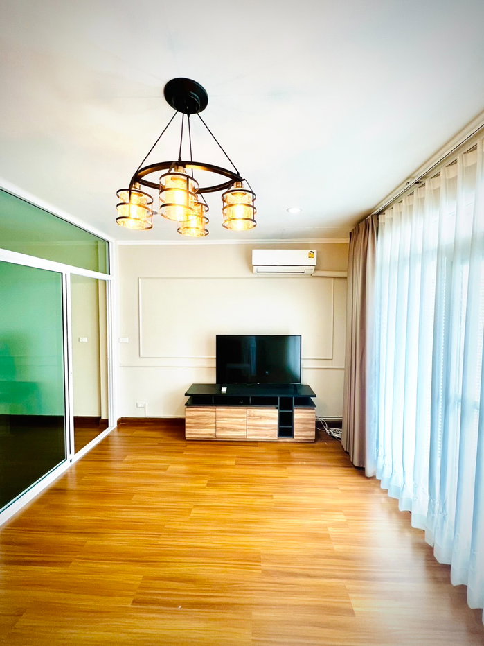 รูป ให้เช่า บ้านกลางเมือง 36,000 บาท/เดือน 3นอน4น้ำ เฟอร์ฯ ครบ พร้อมเข้าอยู่ - รูปที่ 10/17