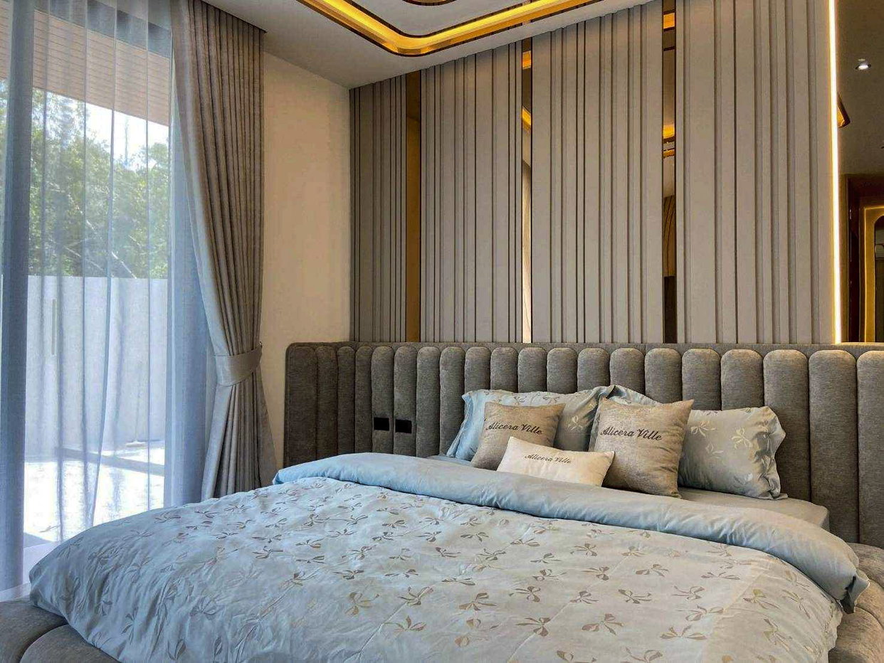 รูป 5 Bedroom Luxury House for Sale in East Pattaya - รูปที่ 12/16