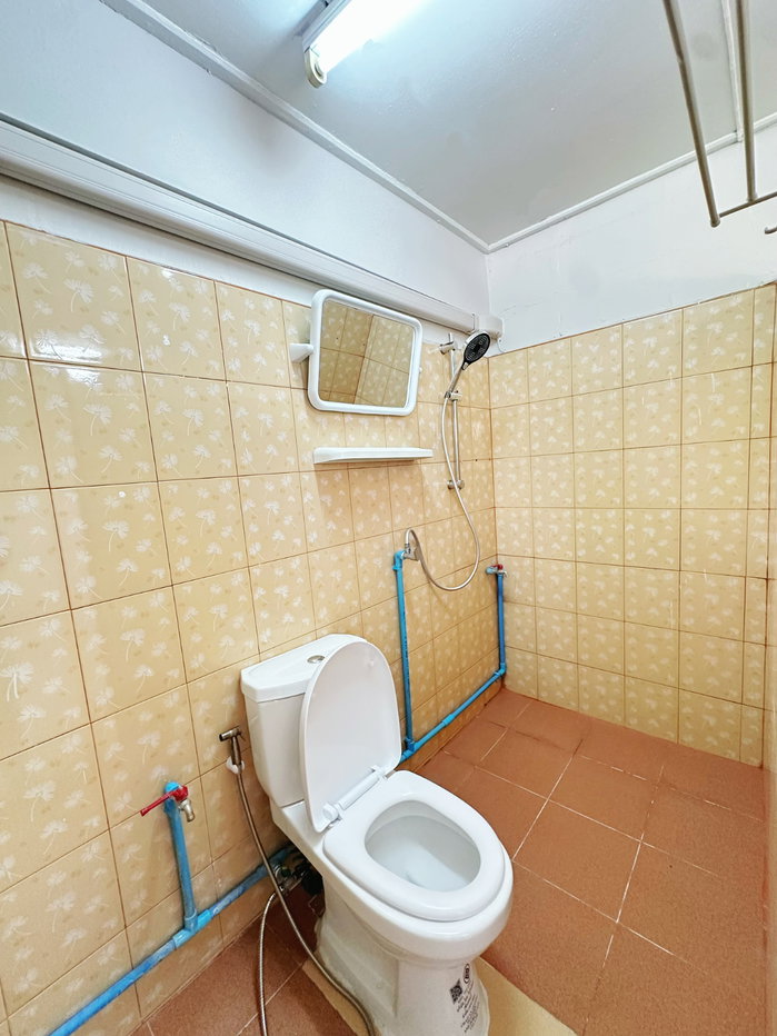 picture Room For Sell at Klong Jan Housing Authority Tower 17 5th Floor - 10/13