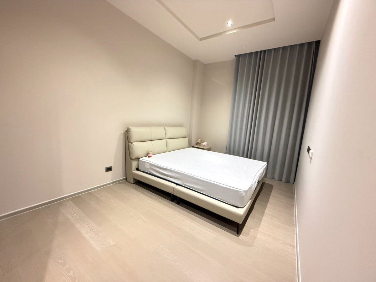 picture HYDE Heritage Thonglor | Ultra-Luxury 3BR Unit on Sukhumvit Main Road 180,000 THB / Month - 6/17
